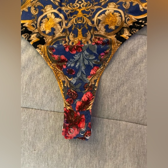 Intimately Free People Women's Baroque Floral Thong Bodysuit xs - Picture 12 of 16